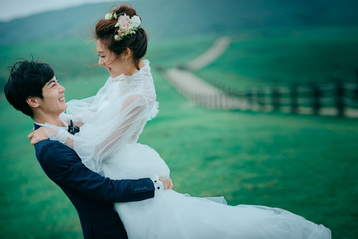 婚紗,自然婚紗照,台北拍婚紗景點,台北婚紗景點,陽明山擎天崗