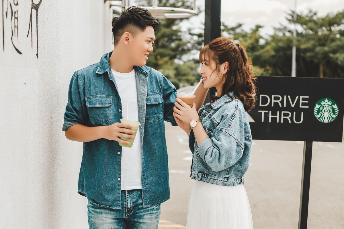 便服婚紗,日系婚紗,小清新婚紗,輕婚紗,星巴克