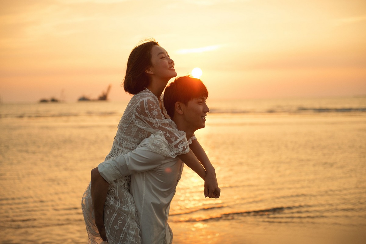 苗栗婚紗景點,夕陽婚紗,海邊婚紗照,海邊婚紗,通宵海水浴場