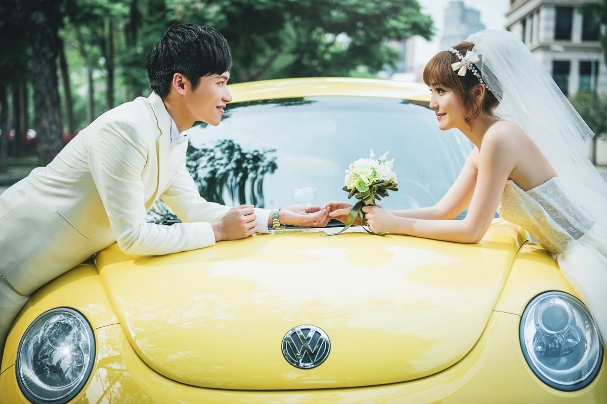 婚紗照自然,自然婚紗照,台中婚紗,街拍婚紗,五權西四街