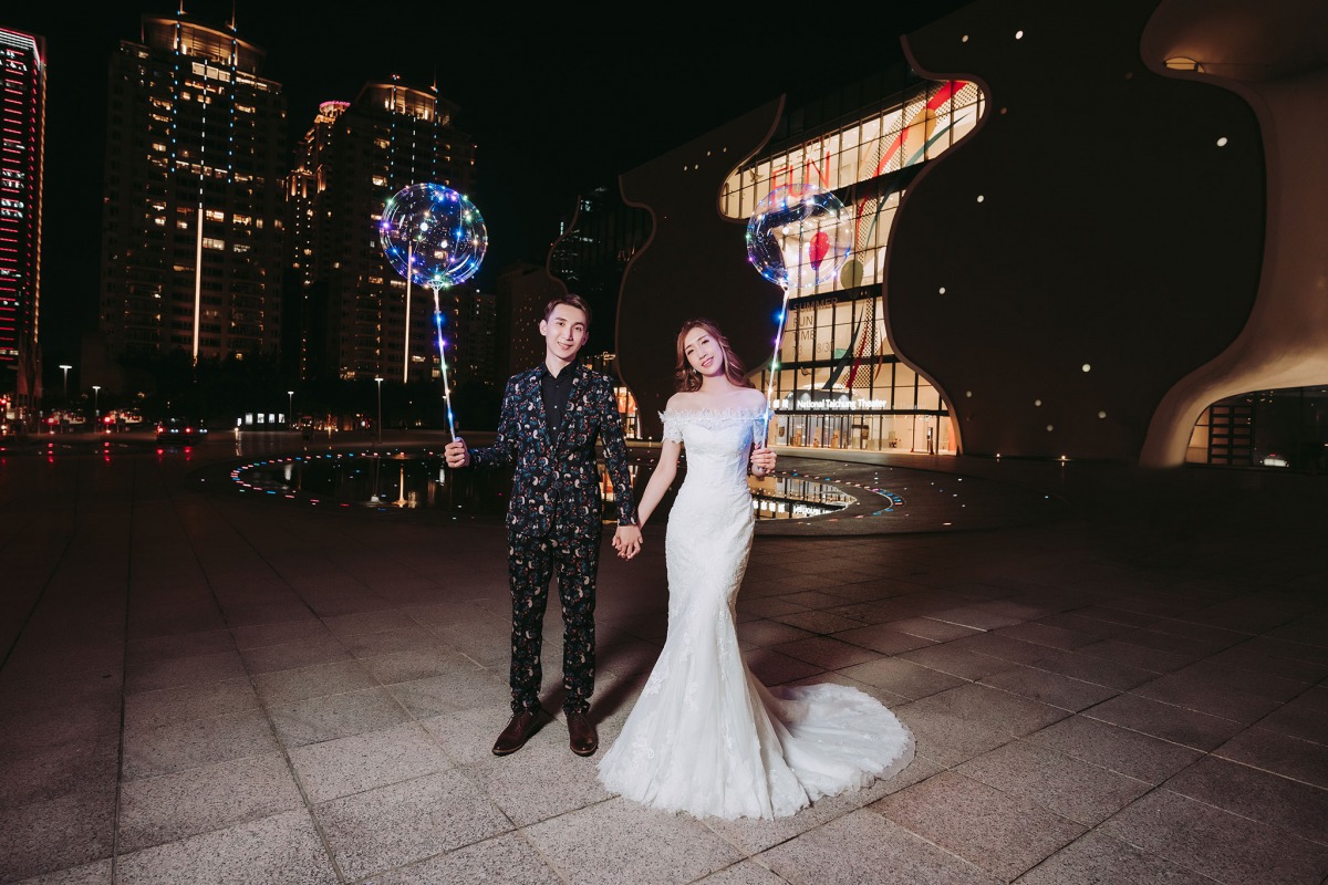 婚紗照,婚紗照風格,台中婚紗景點,夜景婚紗,台中歌劇院