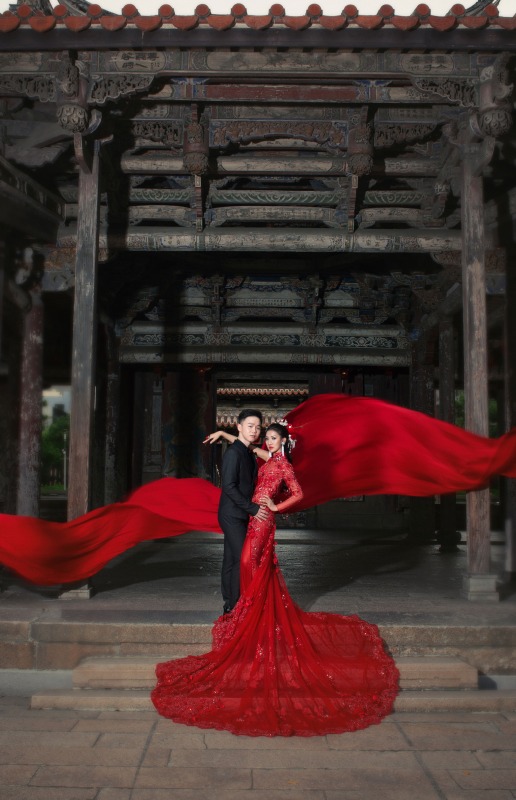 旗袍婚紗,中國風婚紗,龍鳳褂,中式婚紗照,龍山寺
