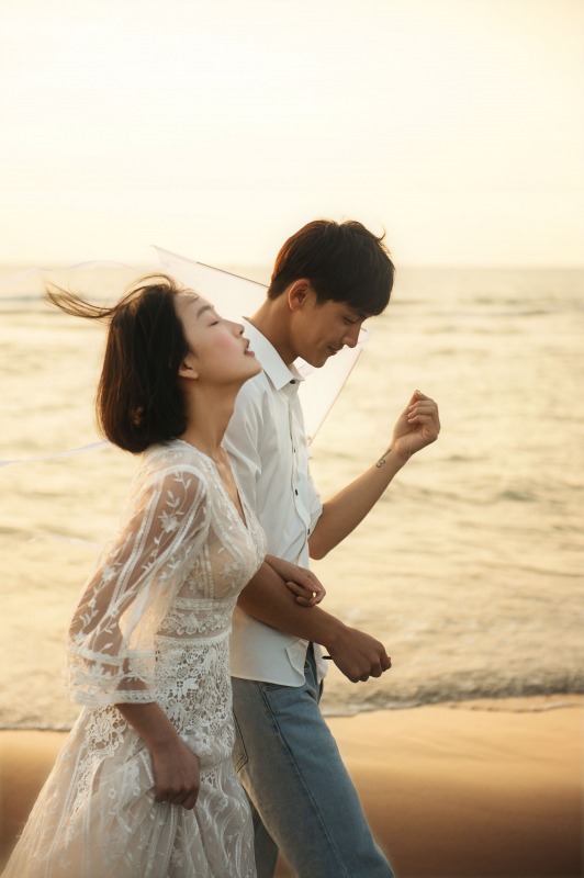 苗栗婚紗景點,夕陽婚紗,海邊婚紗照,海邊婚紗,通宵海水浴場