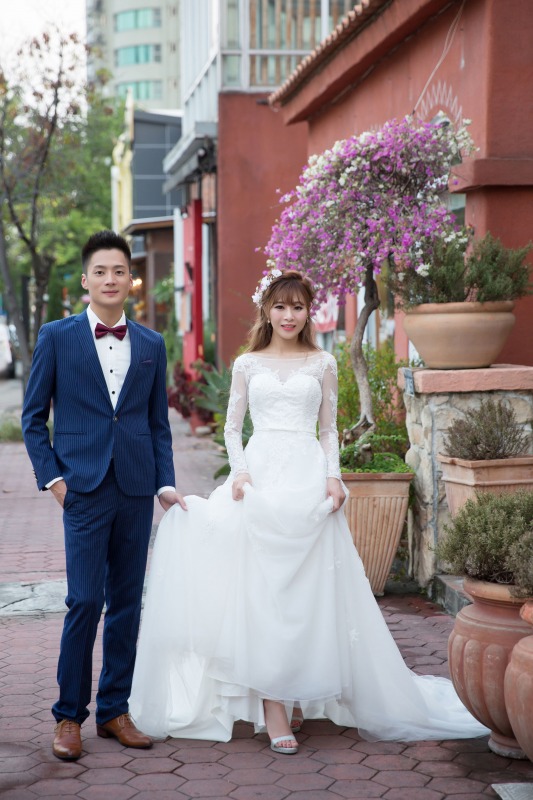 婚紗照自然,自然婚紗照,台中婚紗,街拍婚紗,五權西四街