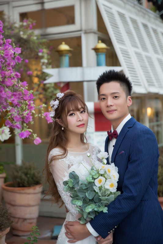 婚紗照自然,自然婚紗照,台中婚紗,街拍婚紗,五權西四街