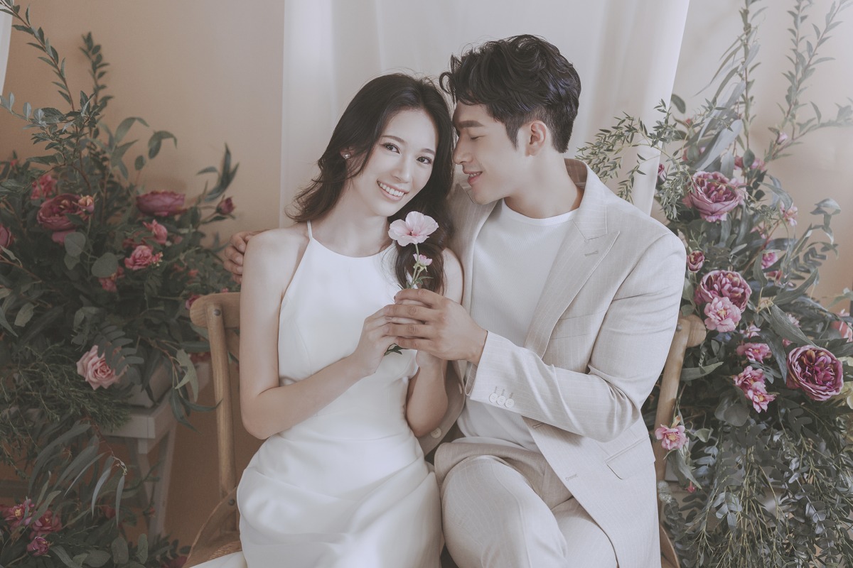 台中婚紗推薦,桃園婚紗推薦,韓式婚紗,韓風婚紗,華納婚紗攝影棚內