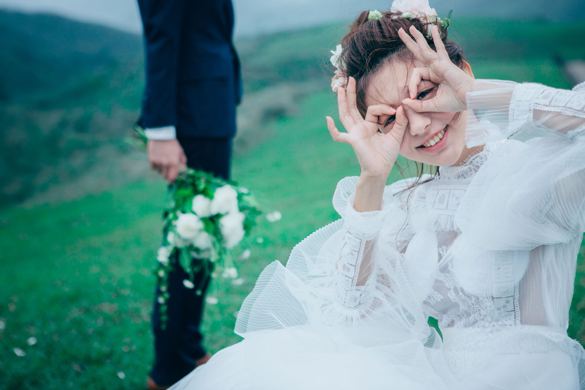 台中婚紗推薦,桃園婚紗推薦,自然婚紗照,草原婚紗,陽明山擎天崗