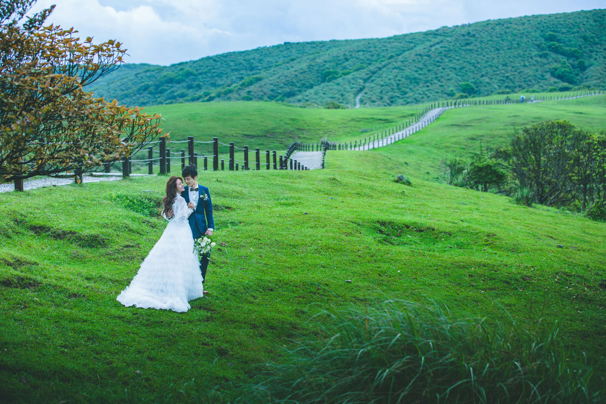 台中婚紗推薦,桃園婚紗推薦,自然婚紗照,草原婚紗,陽明山擎天崗