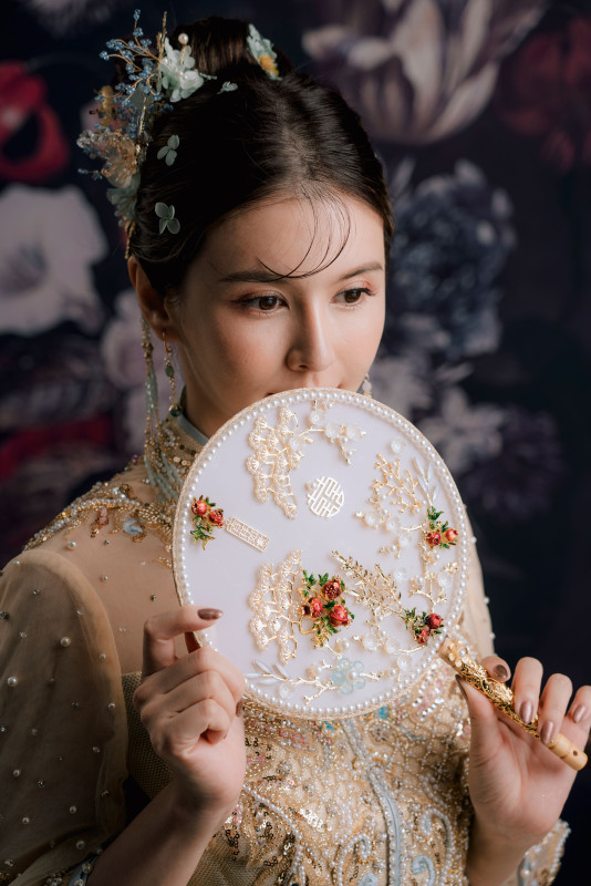 台中婚紗推薦,桃園婚紗推薦,中式婚紗,秀禾服,華納婚紗攝影棚內