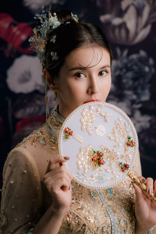 台中婚紗推薦,桃園婚紗推薦,中式婚紗,秀禾服,華納婚紗攝影棚內