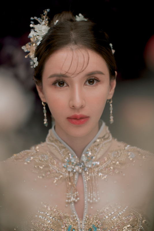 台中婚紗推薦,桃園婚紗推薦,中式婚紗,秀禾服,華納婚紗攝影棚內