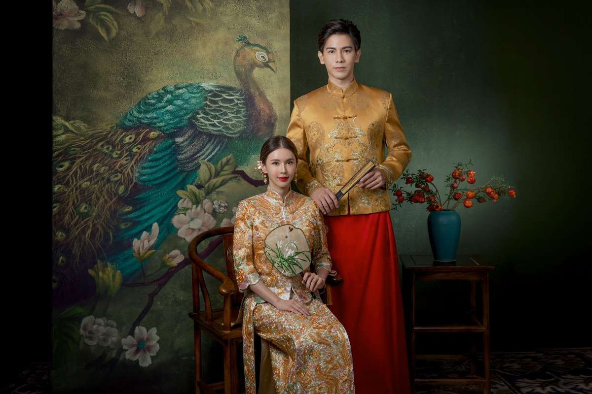 台中婚紗推薦,桃園婚紗推薦,中式婚紗,龍鳳褂婚紗,華納婚紗攝影棚內