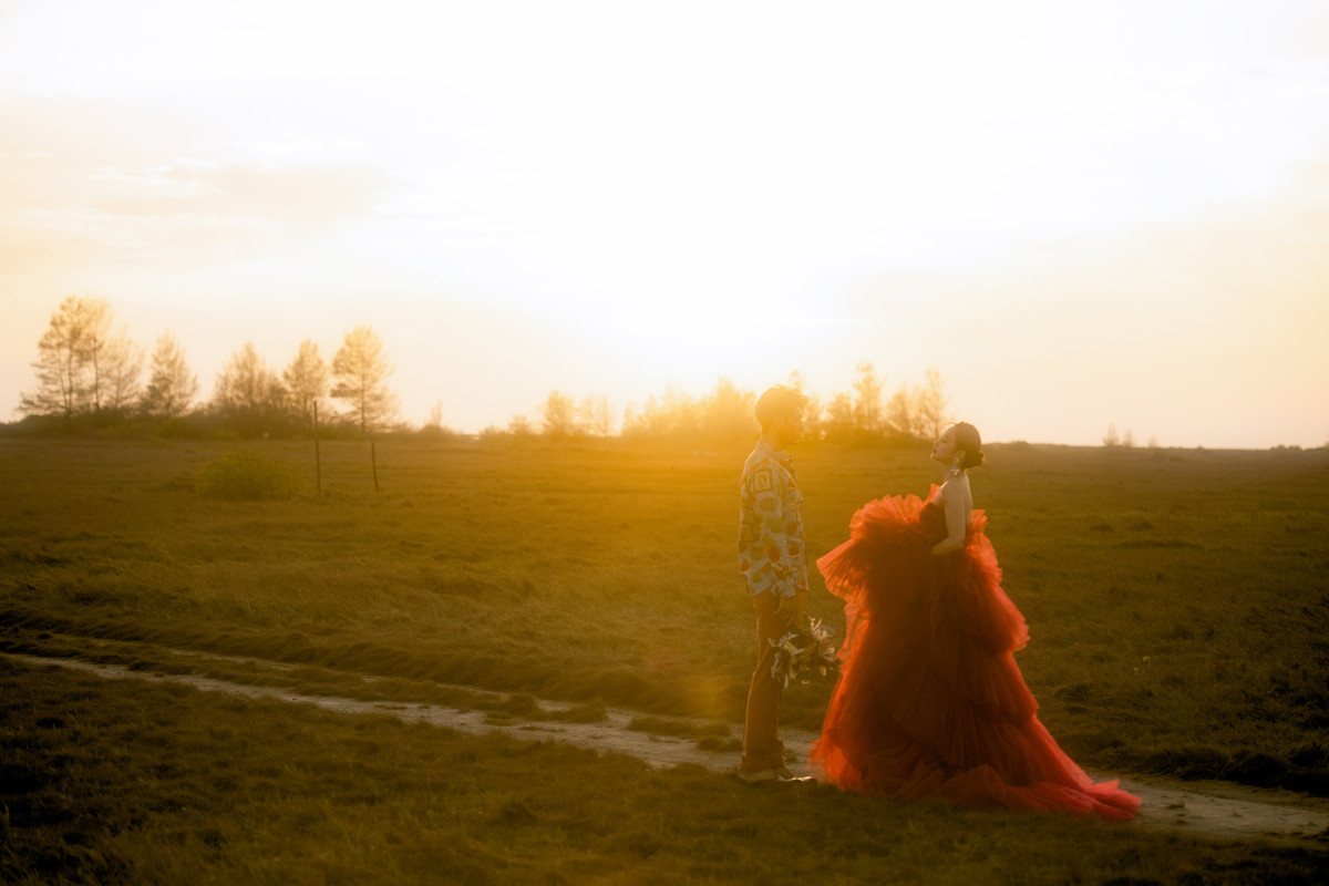 台中婚紗推薦,桃園婚紗推薦,自然婚紗照,逆光婚紗,三股草原,台南婚紗景點