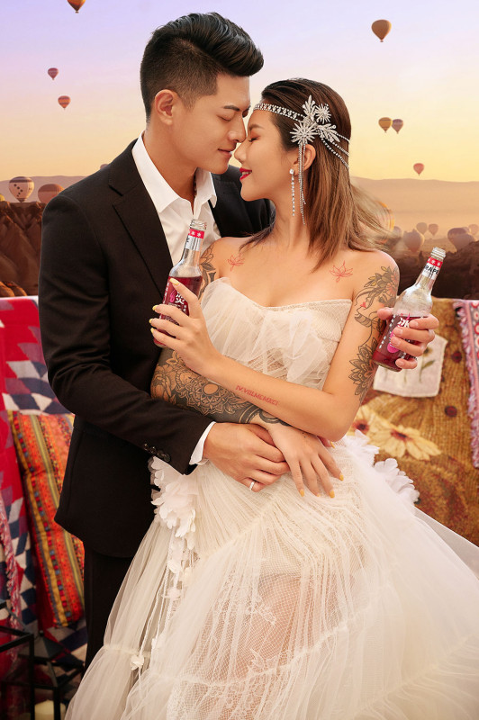 台中婚紗推薦,桃園婚紗推薦,創意婚紗照,特殊婚紗照,華納婚紗攝影棚內