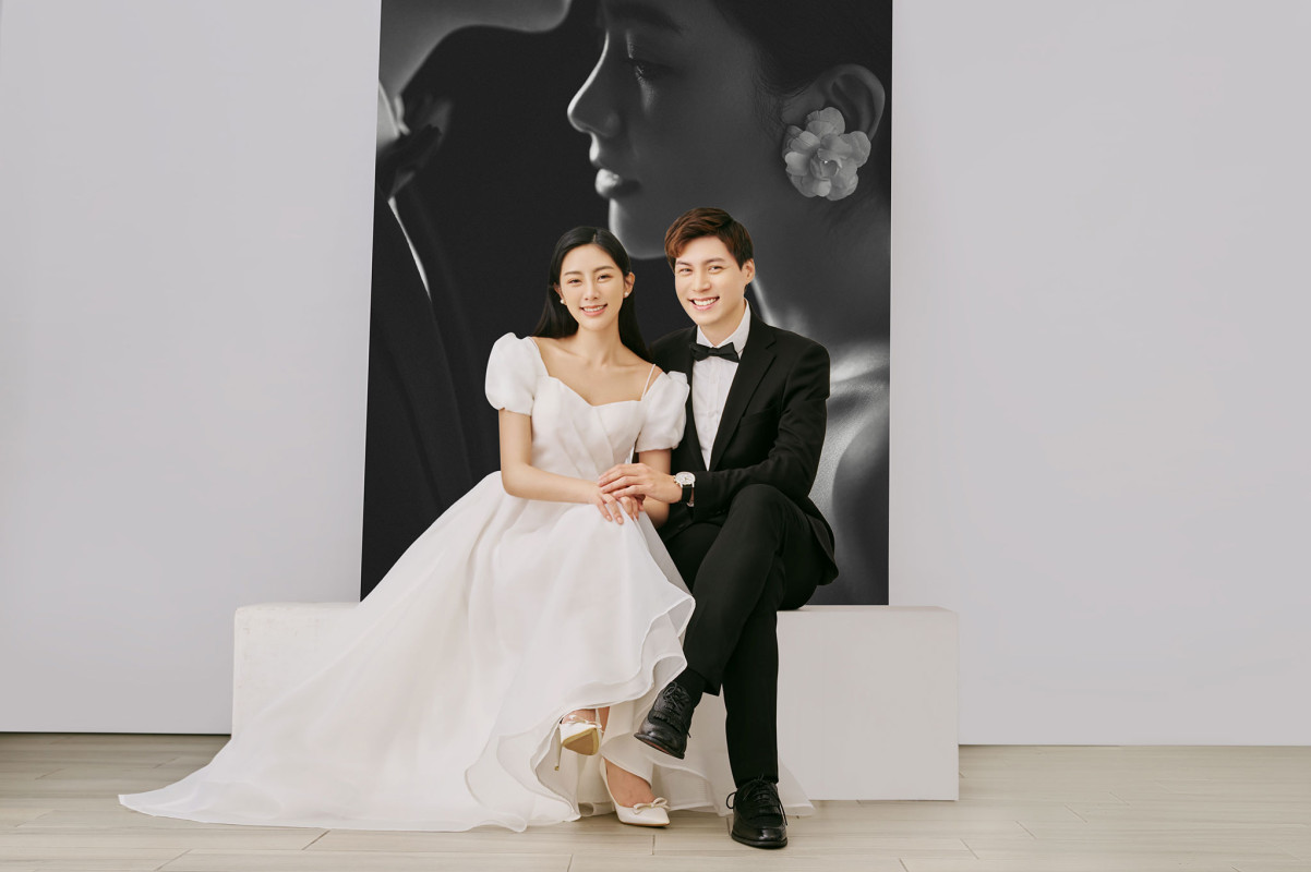 台中婚紗推薦,桃園婚紗推薦,創意婚紗照,特殊婚紗照,華納婚紗攝影棚內