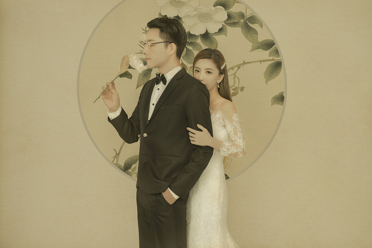 台中婚紗推薦,桃園婚紗推薦,中式婚紗,復古婚紗,華納婚紗攝影棚內