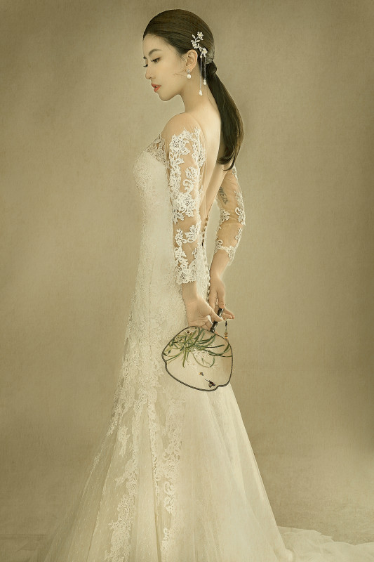 台中婚紗推薦,桃園婚紗推薦,中式婚紗,復古婚紗,華納婚紗攝影棚內