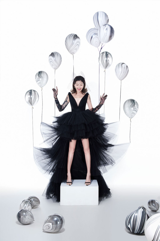 台中婚紗推薦,桃園婚紗推薦,創意婚紗照,特殊婚紗照,華納婚紗攝影棚內