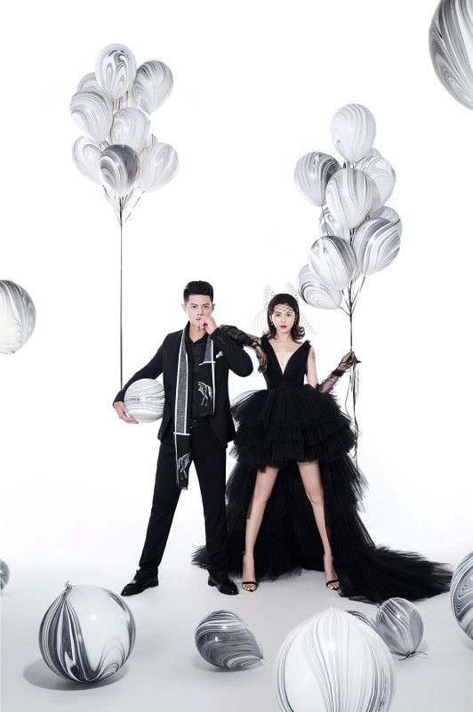 台中婚紗推薦,桃園婚紗推薦,創意婚紗照,特殊婚紗照,華納婚紗攝影棚內