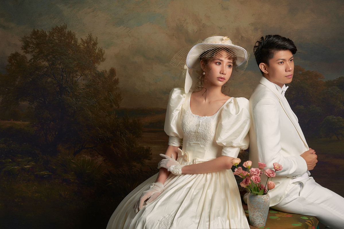 台中婚紗推薦,桃園婚紗推薦,歐式婚紗,華麗婚紗,華納婚紗攝影棚內