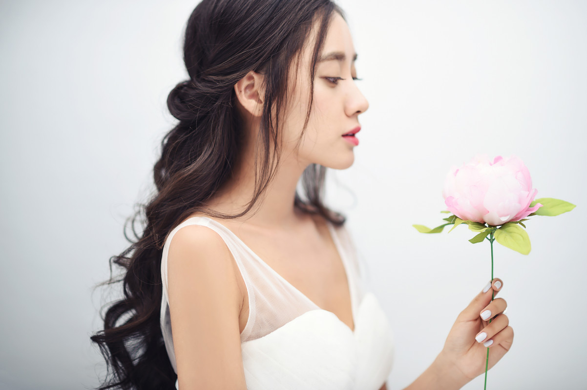 台中婚紗推薦,桃園婚紗推薦,韓式婚紗,韓系婚紗,華納婚紗攝影棚內