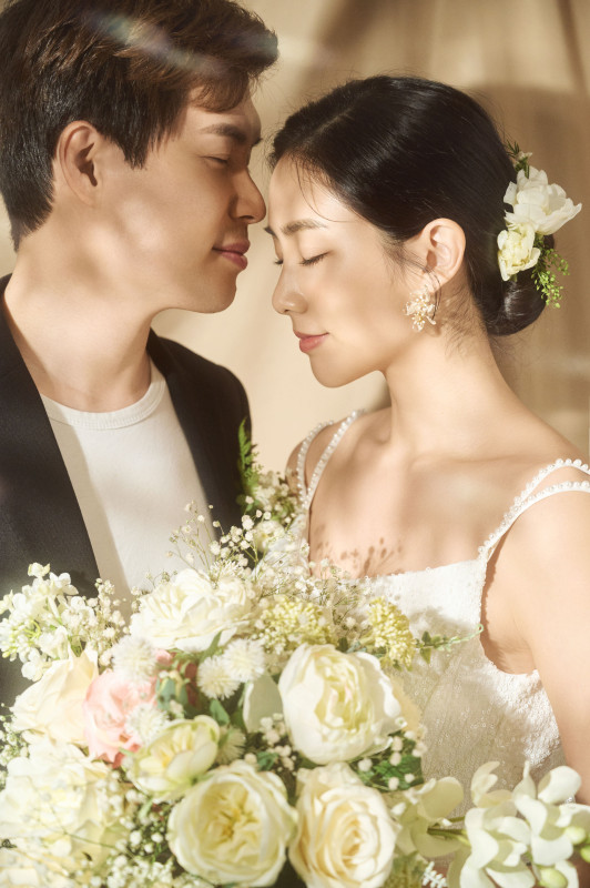 台中婚紗推薦,桃園婚紗推薦,韓式婚紗,韓系婚紗,華納婚紗攝影棚內