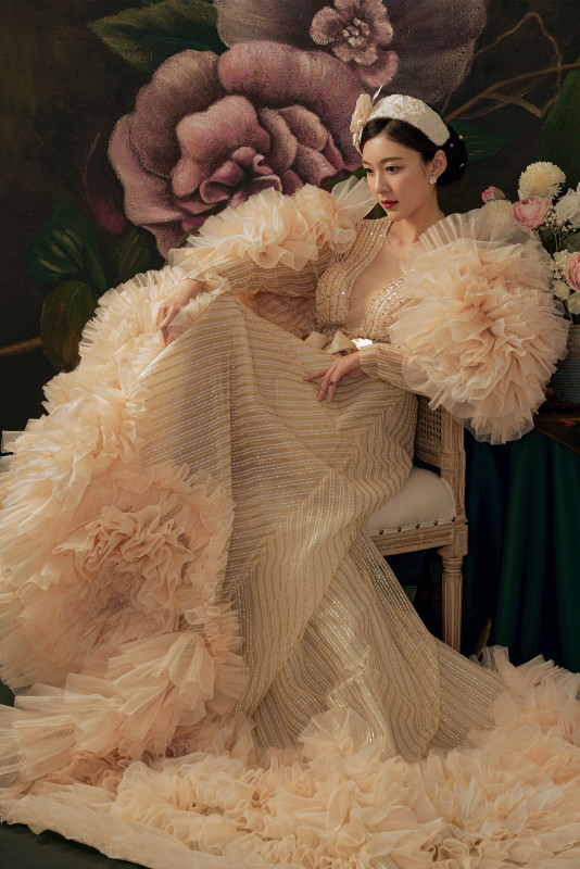 台中婚紗推薦,桃園婚紗推薦,歐式婚紗,華麗婚紗,華納婚紗攝影棚內