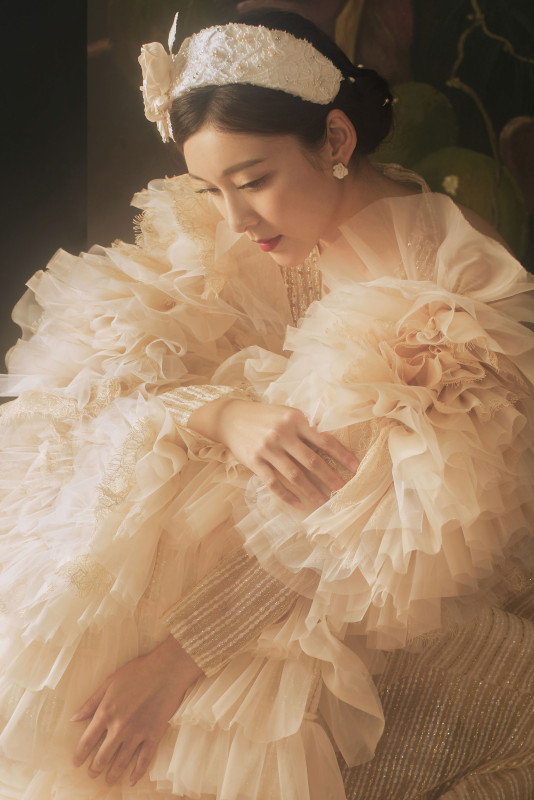 台中婚紗推薦,桃園婚紗推薦,歐式婚紗,華麗婚紗,華納婚紗攝影棚內