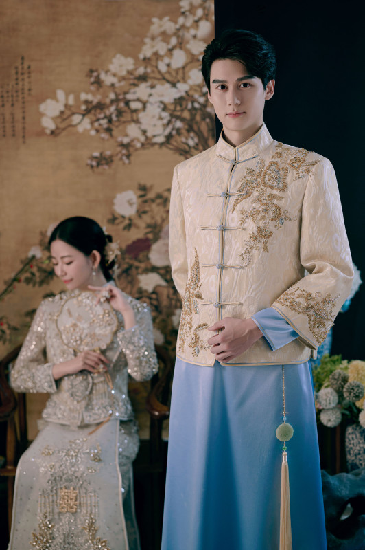 台中婚紗推薦,桃園婚紗推薦,中式婚紗,秀禾服,華納婚紗攝影棚內