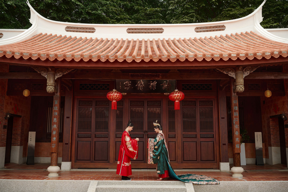台中婚紗推薦,桃園婚紗推薦,中式婚紗,漢服婚紗,民俗公園,華納婚紗攝影棚內