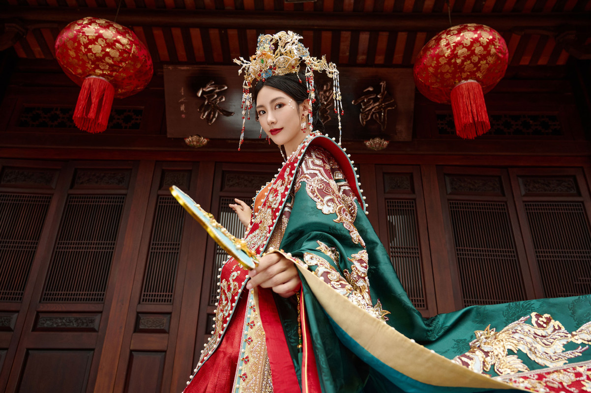 台中婚紗推薦,桃園婚紗推薦,中式婚紗,漢服婚紗,民俗公園,華納婚紗攝影棚內