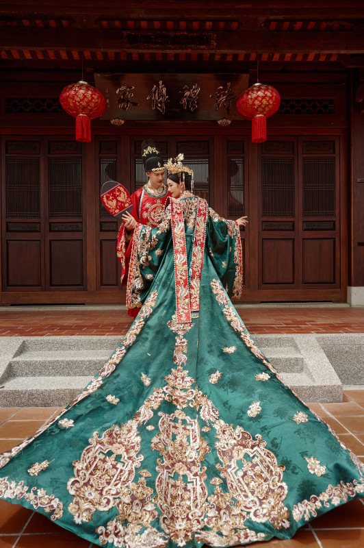 台中婚紗推薦,桃園婚紗推薦,中式婚紗,漢服婚紗,民俗公園,華納婚紗攝影棚內