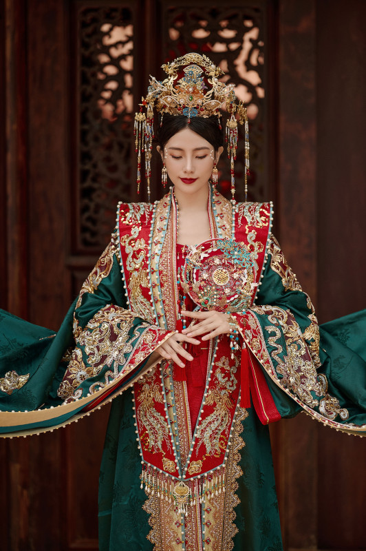 台中婚紗推薦,桃園婚紗推薦,中式婚紗,漢服婚紗,民俗公園,華納婚紗攝影棚內