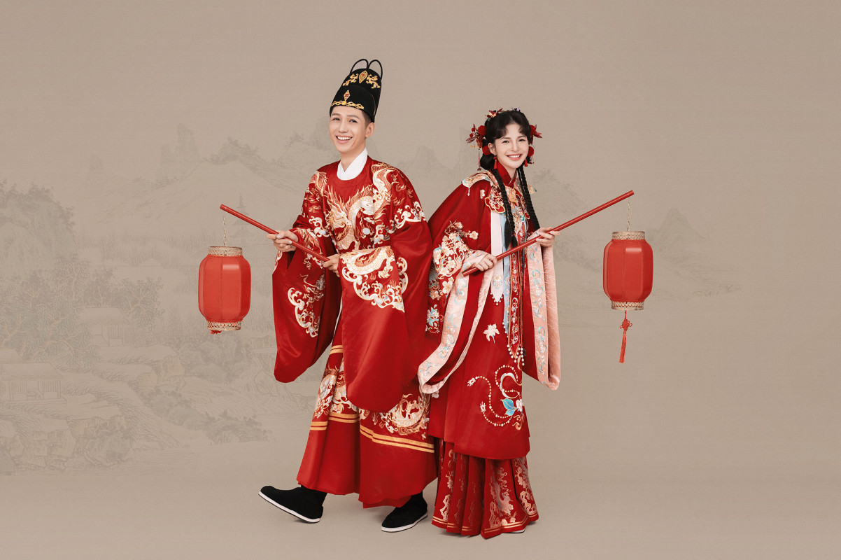 台中婚紗推薦,桃園婚紗推薦,中式婚紗,漢服婚紗,華納婚紗攝影棚內