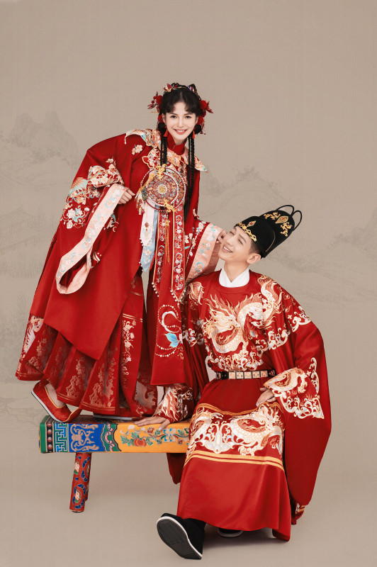 台中婚紗推薦,桃園婚紗推薦,中式婚紗,漢服婚紗,華納婚紗攝影棚內