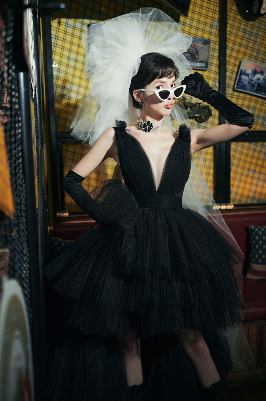 台中婚紗推薦,桃園婚紗推薦,創意婚紗照,個性婚紗照,哈燒庫