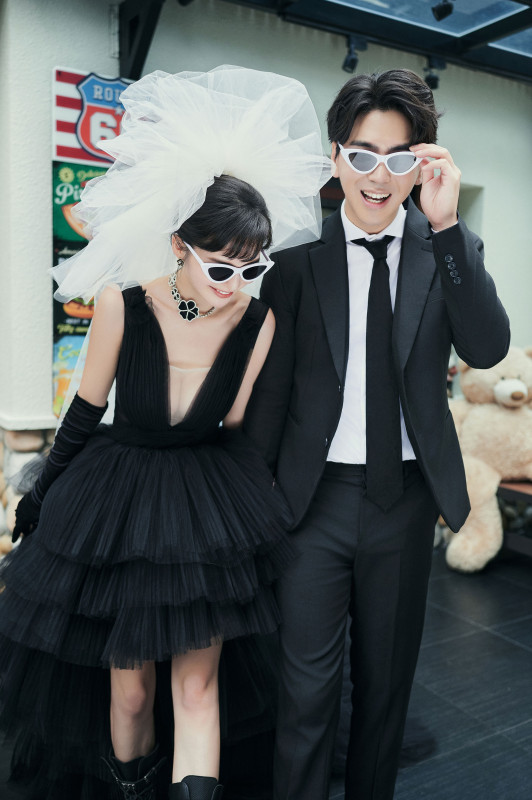 台中婚紗推薦,桃園婚紗推薦,創意婚紗照,個性婚紗照,哈燒庫