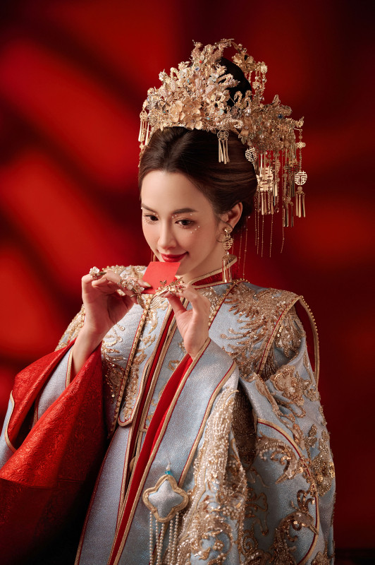 台中婚紗推薦,桃園婚紗推薦,中式婚紗,漢服婚紗,華納婚紗攝影棚內
