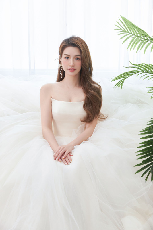 台中婚紗推薦,桃園婚紗推薦,韓式婚紗,韓風婚紗,華納婚紗攝影棚內