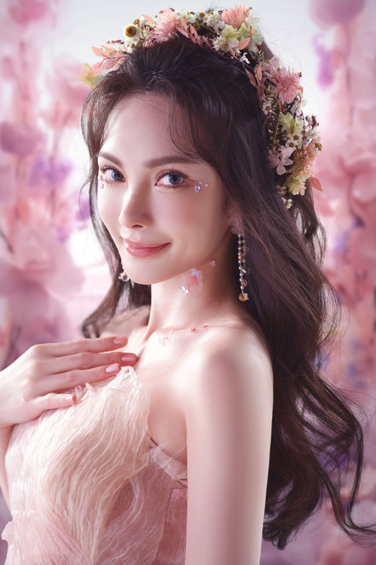 台中婚紗推薦,桃園婚紗推薦,創意婚紗照,特殊婚紗照,華納婚紗攝影棚內