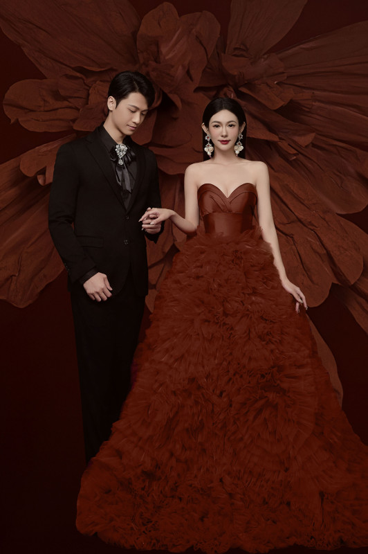 台中婚紗推薦,桃園婚紗推薦,創意婚紗照,個性婚紗照,華納婚紗攝影棚內