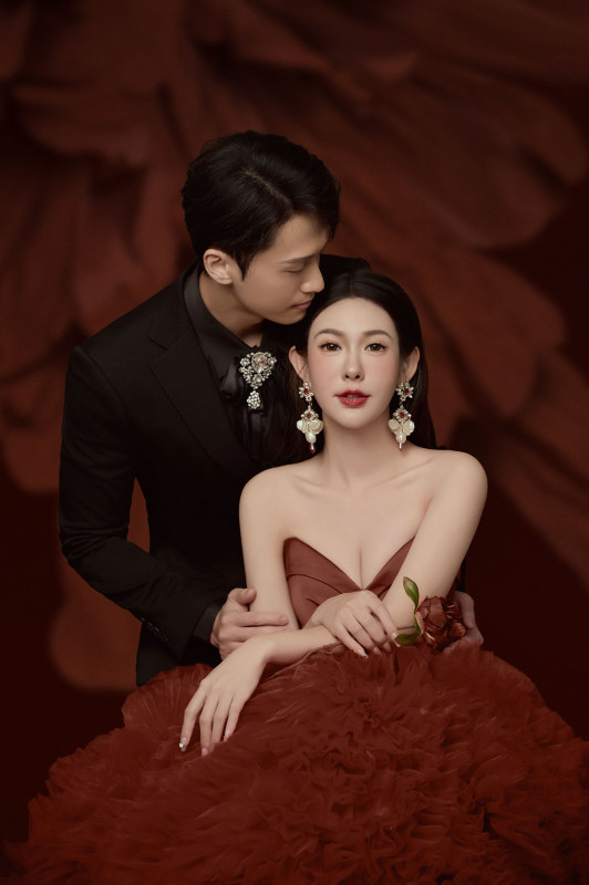 台中婚紗推薦,桃園婚紗推薦,創意婚紗照,個性婚紗照,華納婚紗攝影棚內