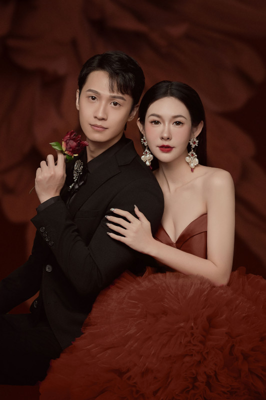 台中婚紗推薦,桃園婚紗推薦,創意婚紗照,個性婚紗照,華納婚紗攝影棚內