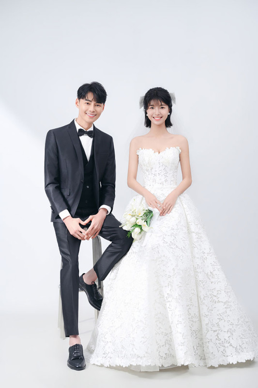 台中婚紗推薦,桃園婚紗推薦,韓式婚紗,韓系婚紗,華納婚紗攝影棚內