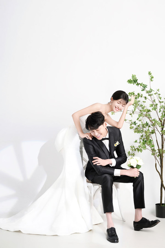 台中婚紗推薦,桃園婚紗推薦,韓式婚紗,韓系婚紗,華納婚紗攝影棚內