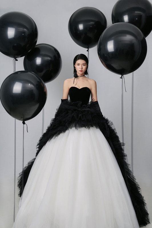 台中婚紗推薦,桃園婚紗推薦,創意婚紗照,特殊婚紗照,華納婚紗攝影棚內