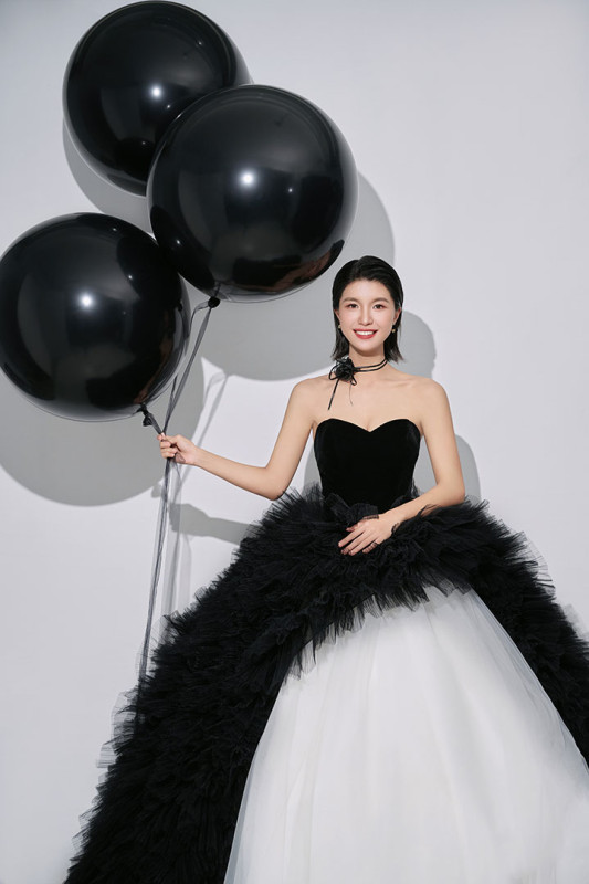 台中婚紗推薦,桃園婚紗推薦,創意婚紗照,特殊婚紗照,華納婚紗攝影棚內