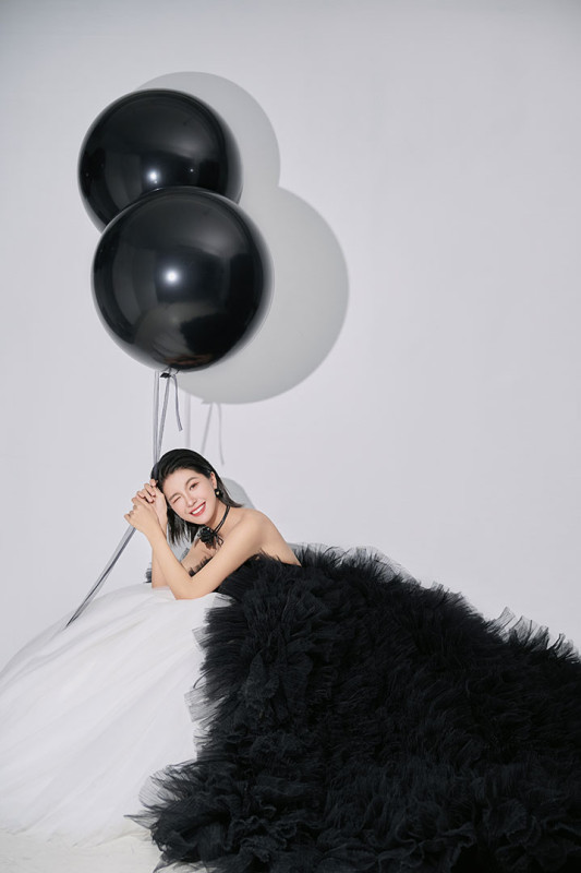 台中婚紗推薦,桃園婚紗推薦,創意婚紗照,特殊婚紗照,華納婚紗攝影棚內