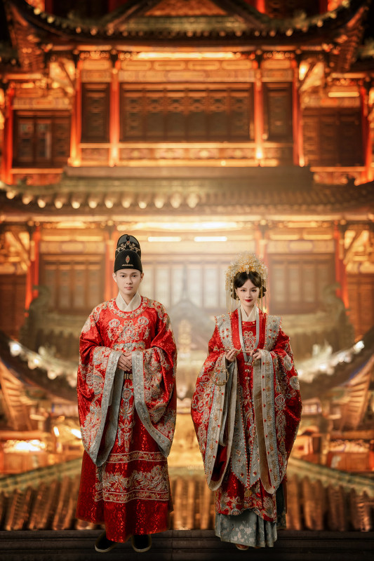 台中婚紗推薦,桃園婚紗推薦,中式婚紗,漢服婚紗,華納婚紗攝影棚內