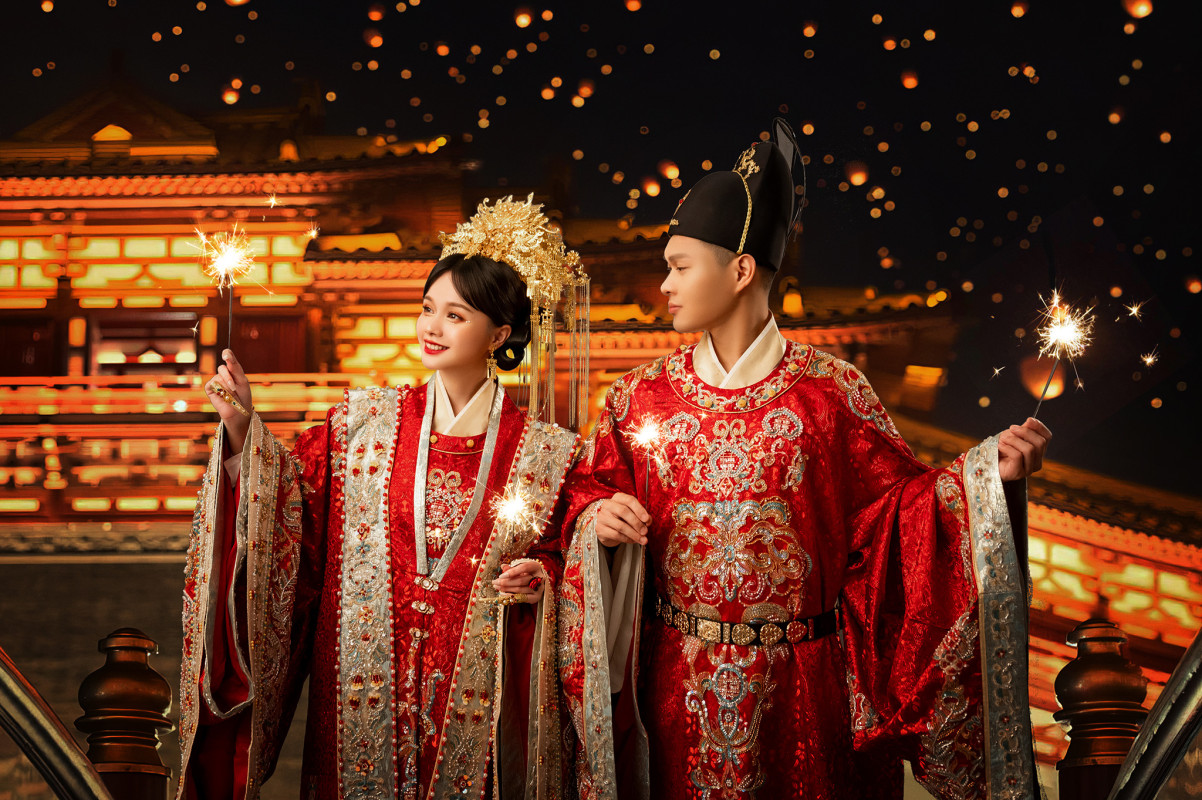 台中婚紗推薦,桃園婚紗推薦,中式婚紗,漢服婚紗,華納婚紗攝影棚內